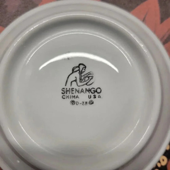 Vintage Shenango Pinky Red Floral Set of 3 Desert Plates - Picture 6 of 10